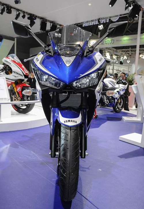 雅马哈R25街车版谍照曝光 汽车市场网